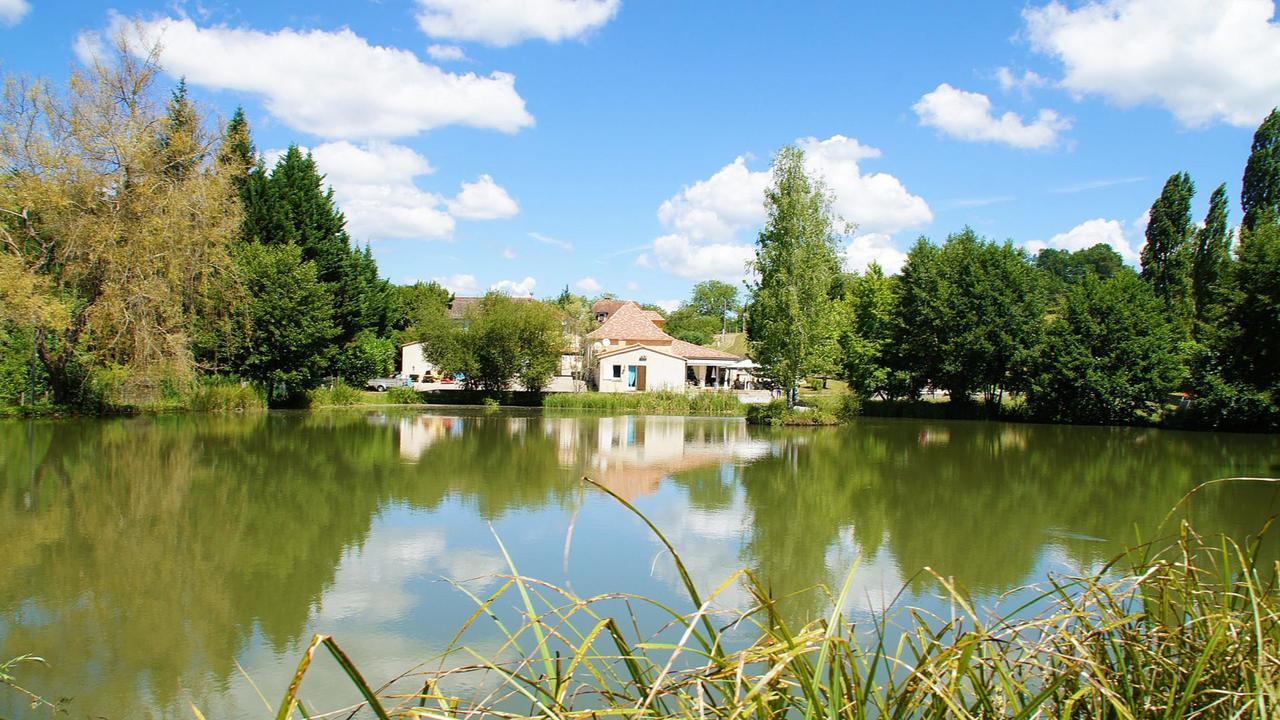 Le Domaine De L'Etang De Sandanet Issac Exteriör bild